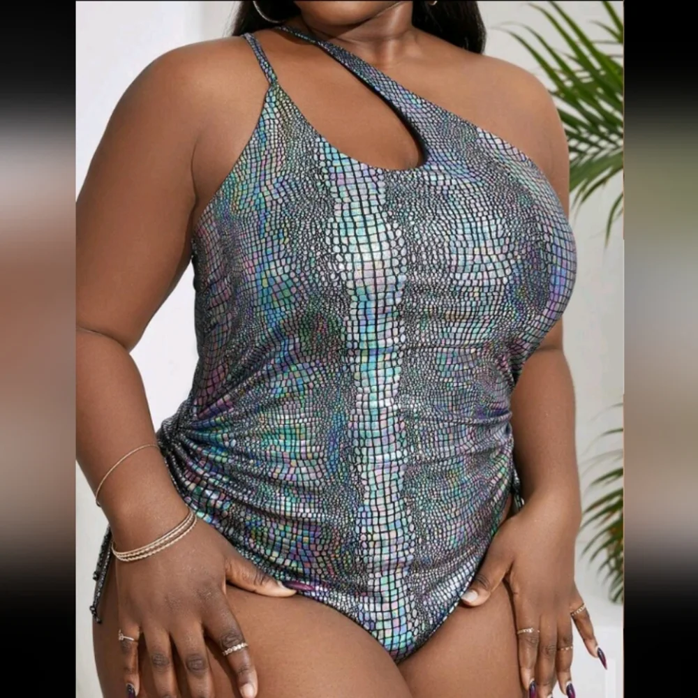 Women's One Shoulder Crocodile Pattern Swimsuit - Picture 5 of 5